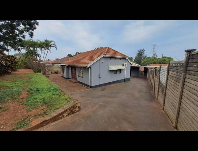 6 BEDROOM HOUSE FOR SALE IN MONTCLAIR